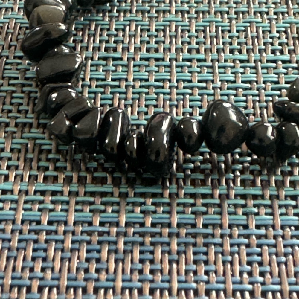 Beautiful Stretchy Bracelet - Picture 2 of 3